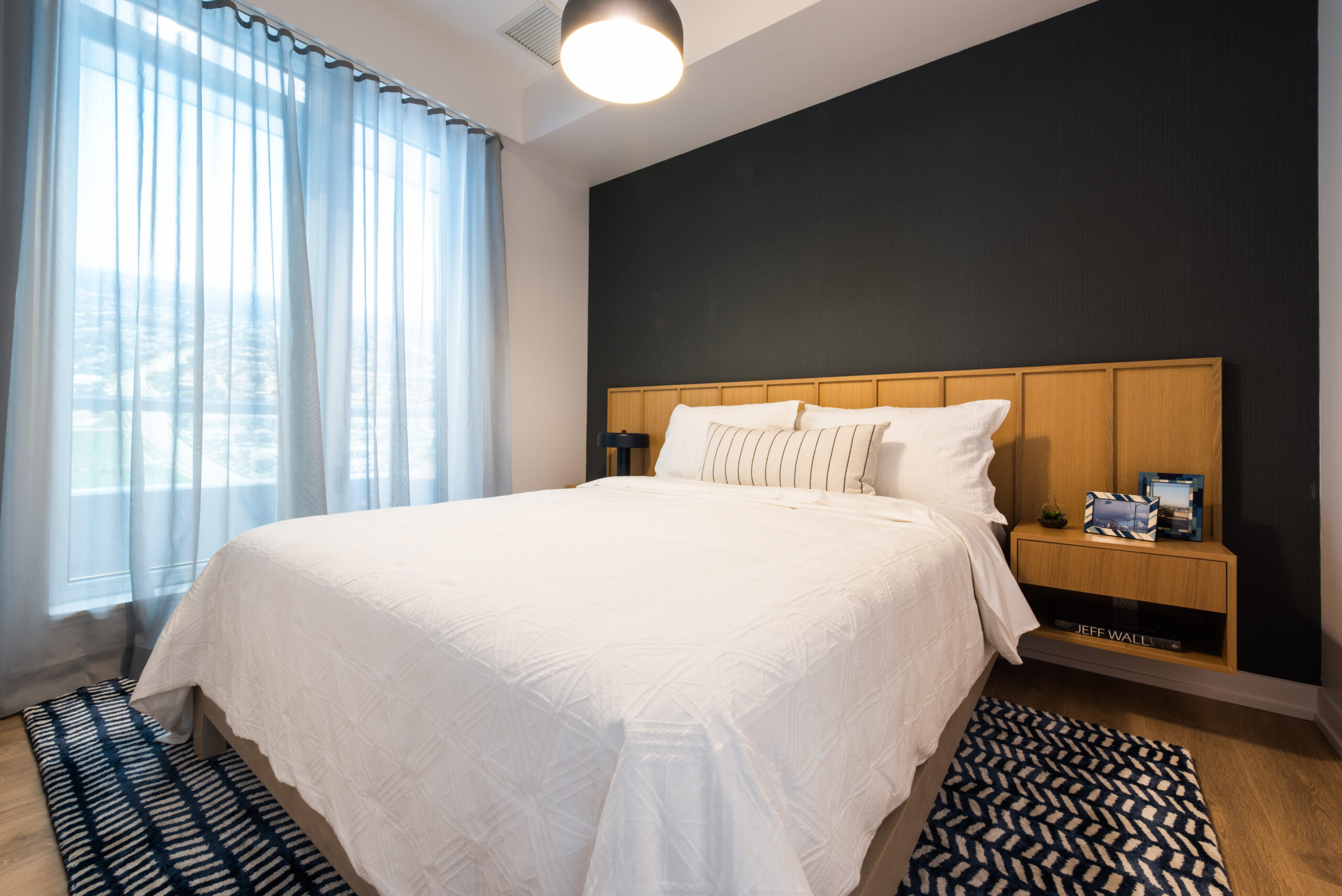Stak36 - Bedroom